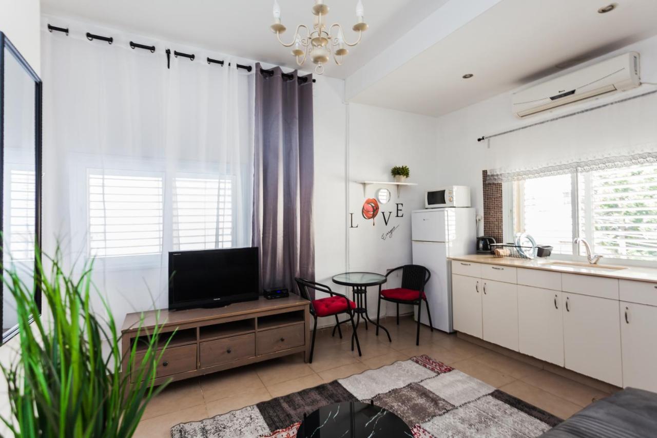 Sweet Home On The Beach Tel Aviv Exterior foto