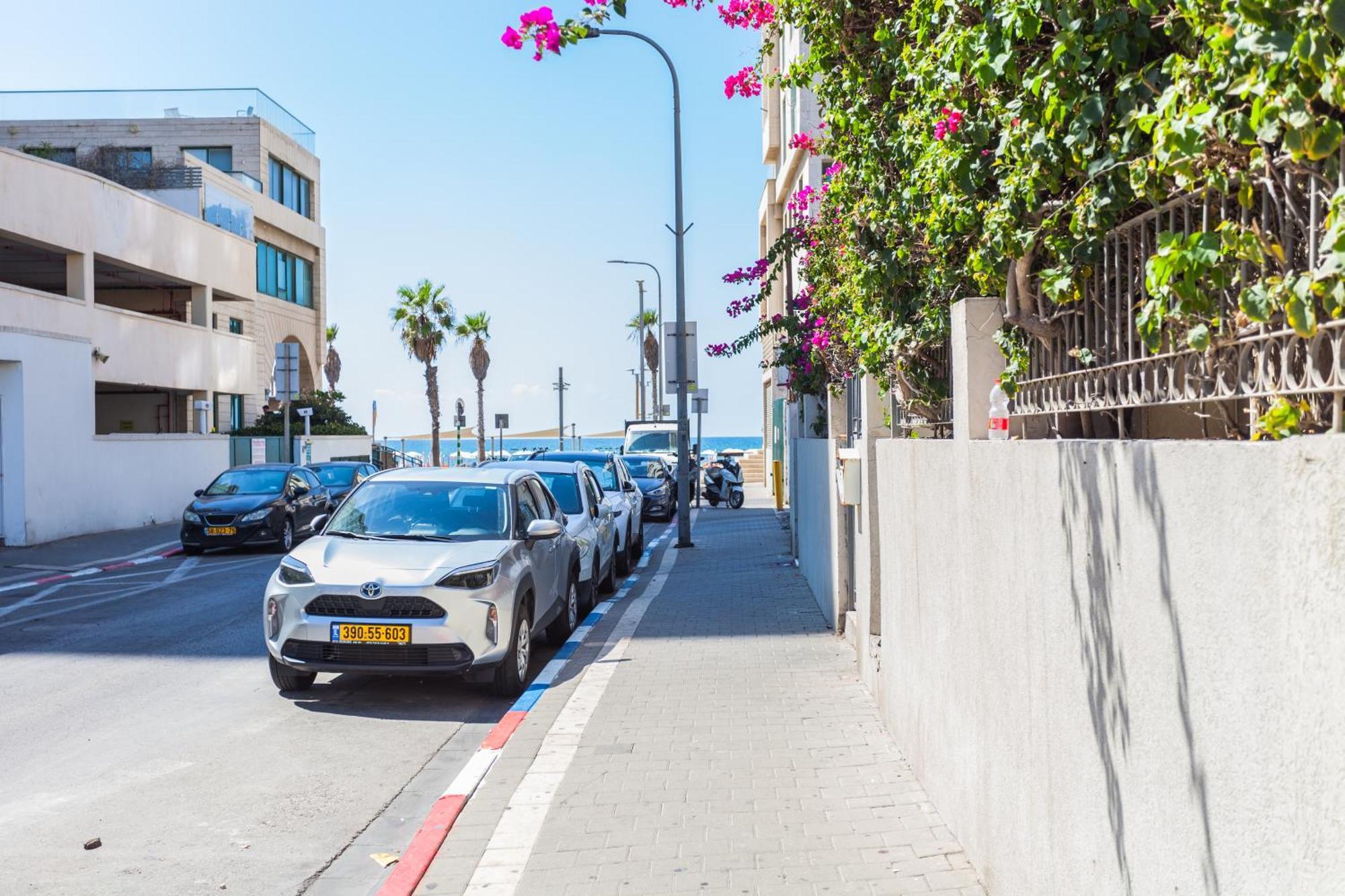 Sweet Home On The Beach Tel Aviv Exterior foto